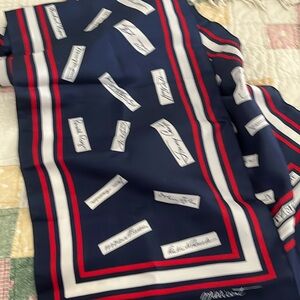 Millicent The Presidents Scarf